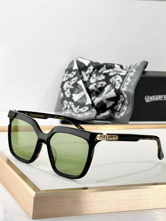 Picture of Chrome Hearts Sunglasses _SKUfw71074608fw